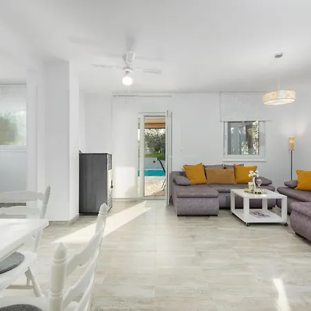 Casa - Buroli, Istria Βίλα Buroli