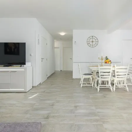 Casa - Buroli, Istria Buroli