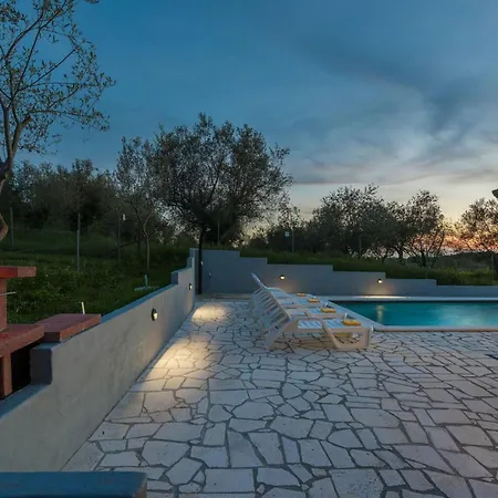 Casa - Buroli, Istria Buroli